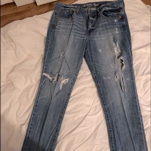 AE Distressed/Destroyed  Boyfriend Jeans Size 12